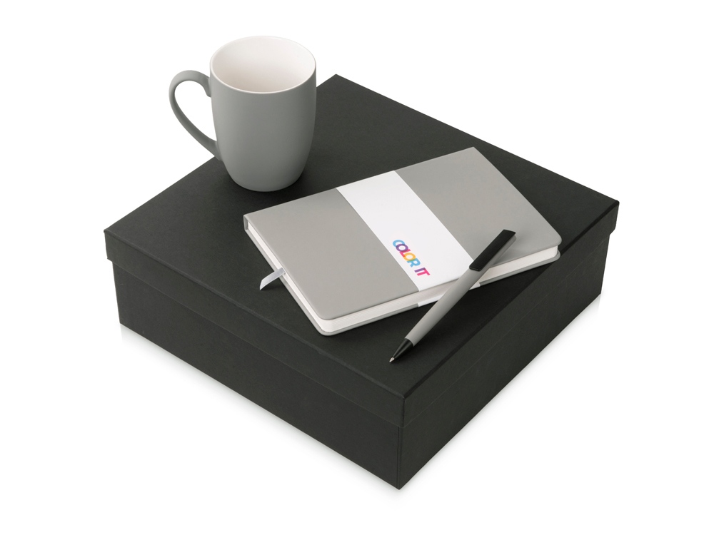 серый