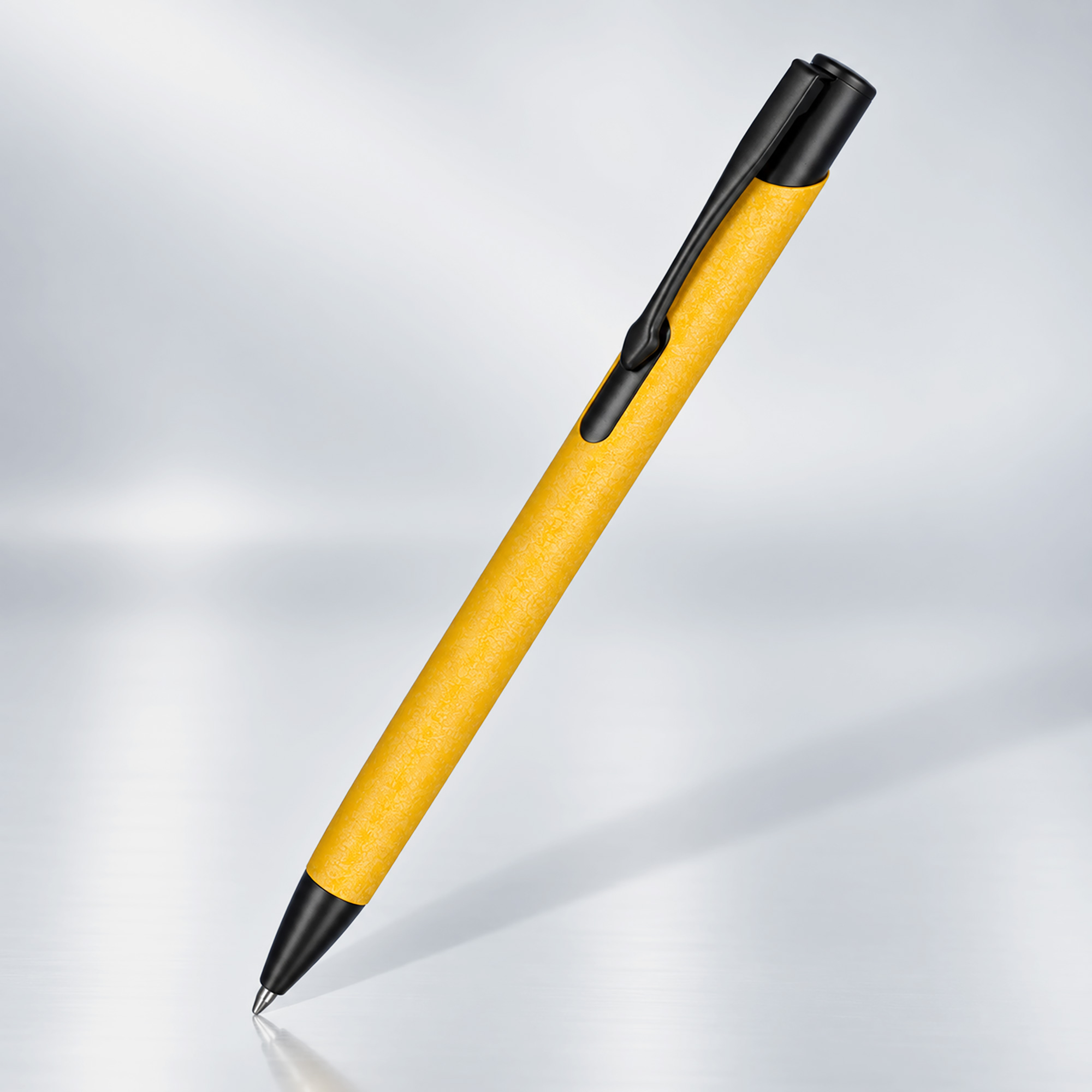 желтый, черный